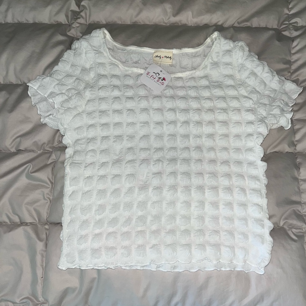 White ruffle short sleeve top